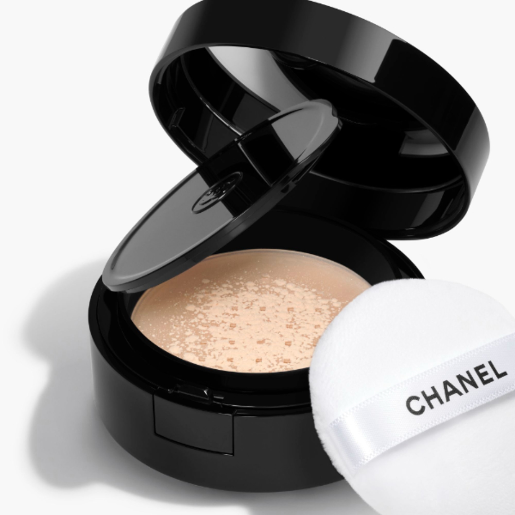 NATURAL FINISH LOOSE POWDER. ON-THE-GO FORMAT