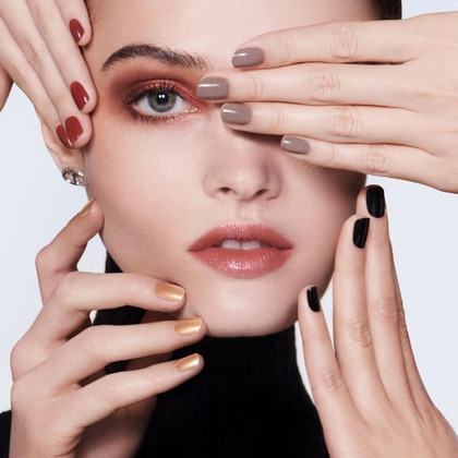 Smalto Effetto Gel e Colore Couture