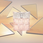 30 ML Issey Miyake LUMIERE D'ISSEY Eau De Parfum 4 di 5 Eau De Parfum