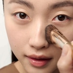  Clarins GUA SHA BRUSH Gua Sha-Inspired Foundation Brush  5 di 5 Gua Sha-Inspired Foundation Brush