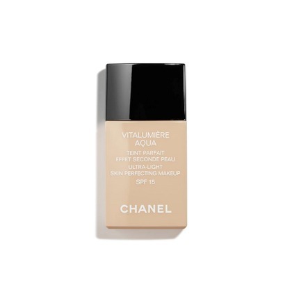  CHANEL VITALUMIÈRE AQUA Fondotinta Effetto Seconda Pelle SPF 18  1 di 3 