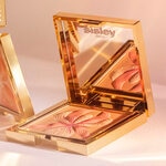 Sisley L'ORCHIDÉE CORAIL Blush Illuminante 3 Tonalità 4 di 4 Blush Illuminante 3 Tonalità