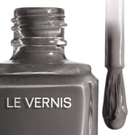 CHANEL LE VERNIS COLORE E BRILLANTEZZA A LUNGA TENUTA 3 di 6 COLORE E BRILLANTEZZA A LUNGA TENUTA