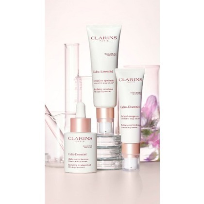 30 ML Clarins CALM-ESSENTIEL Olio ristrutturante  1 di 3 