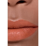 CHANEL ROUGE COCO ROSSETTO SATINATO A LUNGA TENUTA – IDRATANTE E LEVIGANTE 5 di 8 ROSSETTO SATINATO A LUNGA TENUTA – IDRATANTE E LEVIGANTE