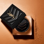 Yves Saint Laurent ALL HOURSHYPER BLUR Cipria in Polvere Libera 2 di 8 Cipria in Polvere Libera