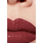 CHANEL LE ROUGE DUO ULTRA TENUE DUO LABBRA A LUNGA TENUTA 4 di 8 DUO LABBRA A LUNGA TENUTA