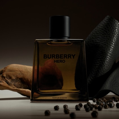 100 ML Burberry HERO Parfum Intense  1 di 8 