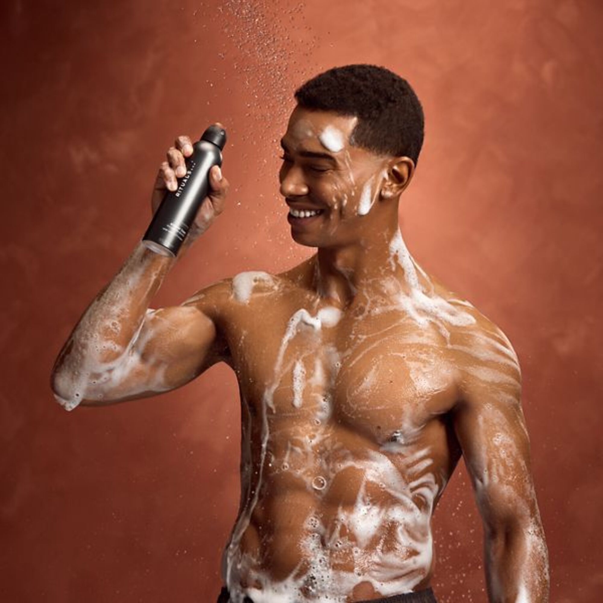 200 ML RITUALS HOMME Rituals Homme Shower Foam  1 di 5 