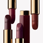  CHANEL ROUGE ALLURE VELVET IL ROSSETTO VELLUTATO LUMINOSO  8 di 8 IL ROSSETTO VELLUTATO LUMINOSO