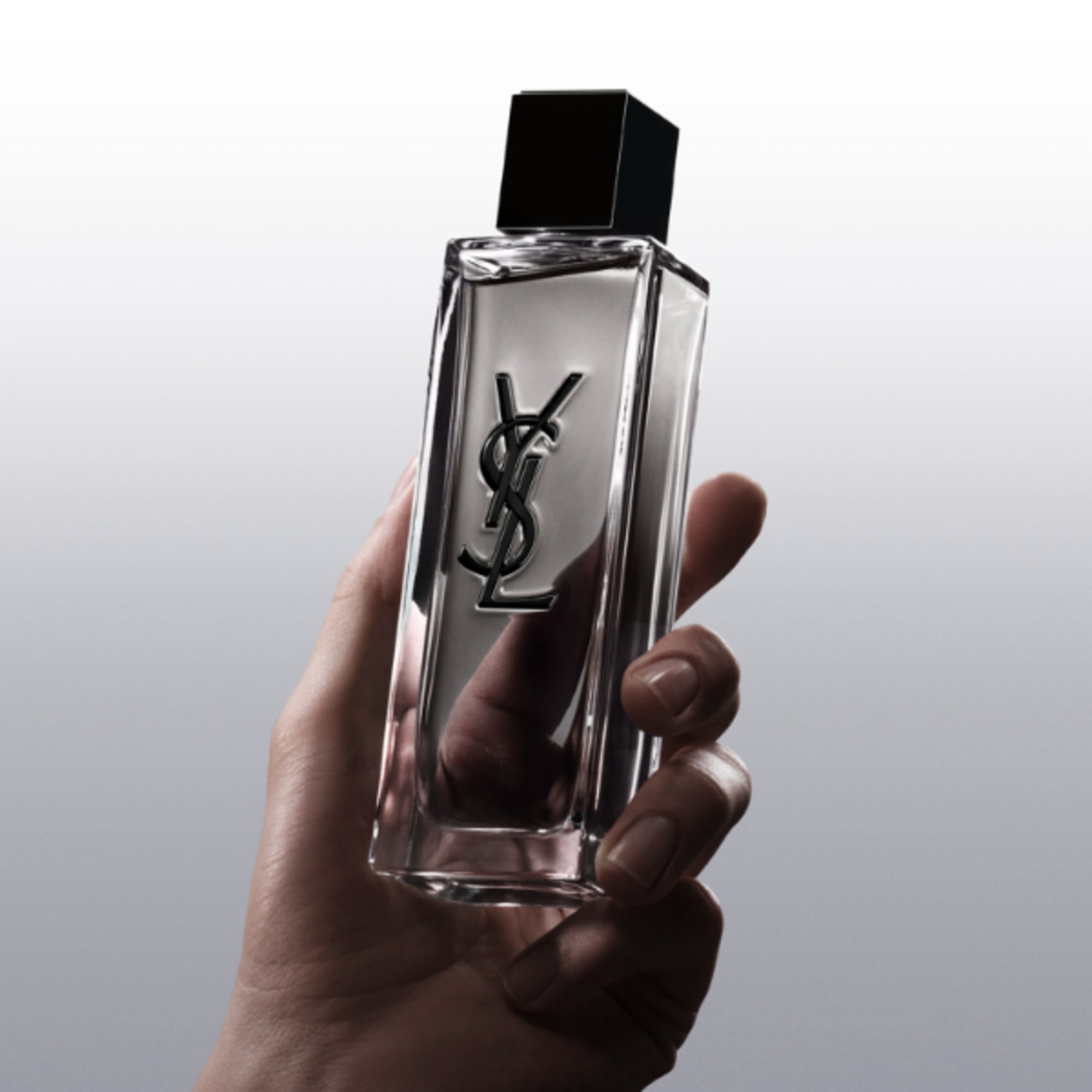 60 ML Yves Saint Laurent MYSLF Eau De Toilette Intense 1 di 7