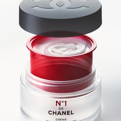 50g ric. CHANEL N°1 DE CHANEL CREMA ALLA CAMELIA ROSSA RIMPOLPARE − LEVIGARE − PROTEGGERE  1 di 4 