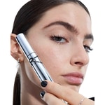  Yves Saint Laurent LASH LATEX Mascara Allungante Volume Definito  6 di 7 Mascara Allungante Volume Definito