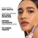 Yves Saint Laurent LOVENUDE LIP BLUSHER Rossetto-Balm Soft Matte 5 di 7 Rossetto-Balm Soft Matte
