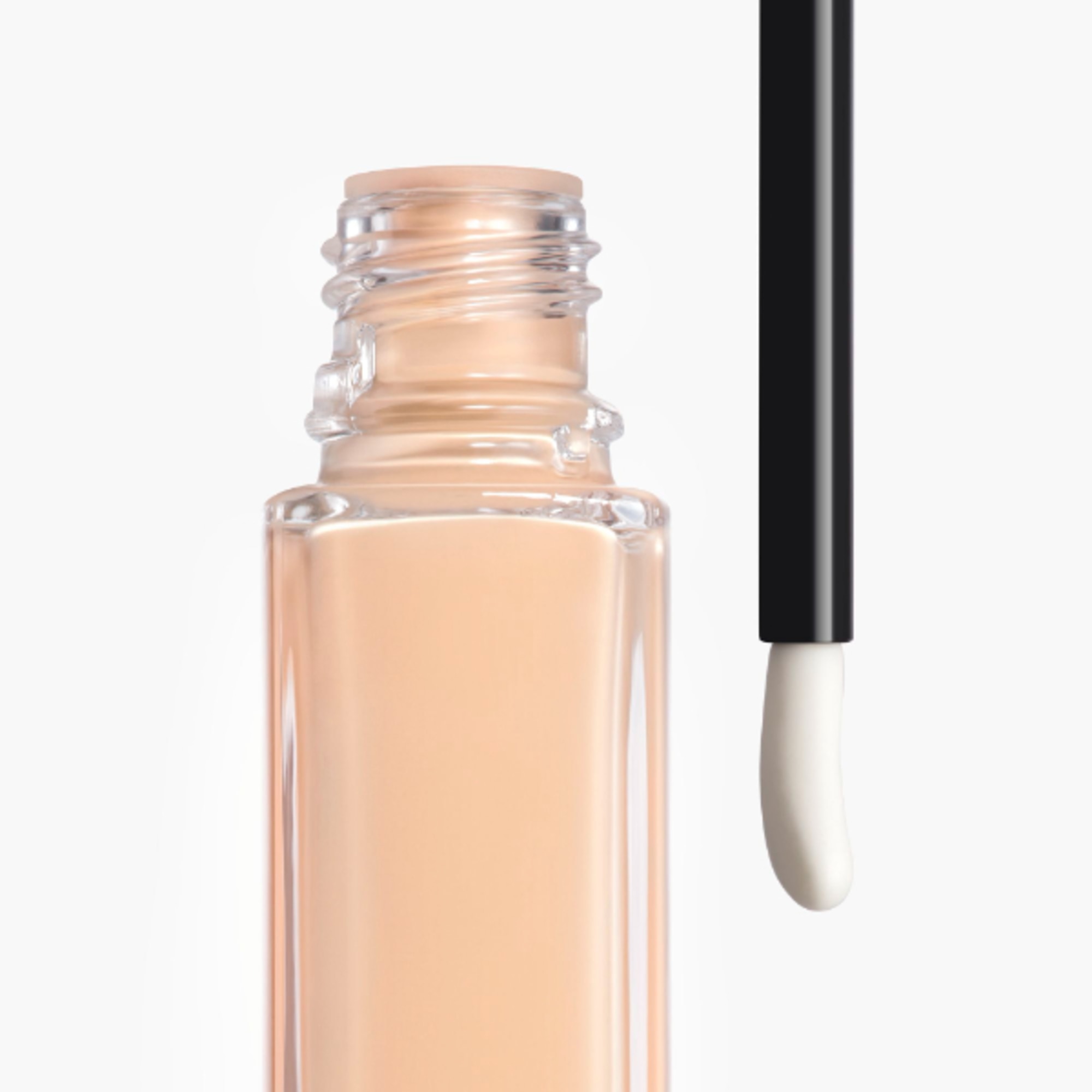  CHANEL LES BEIGES CORRECTEUR SÉRUM LUMINOSITÀ EFFETTO RADIOSO E NATURALE  1 di 8 