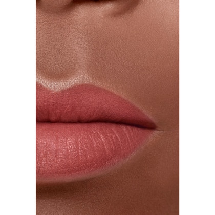 Rossetto mat colore intenso