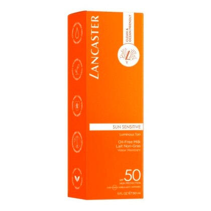 150 ML Lancaster SUN SENSITIVE Latte Corpo Privo Di Oli SPF 50  1 di 3 