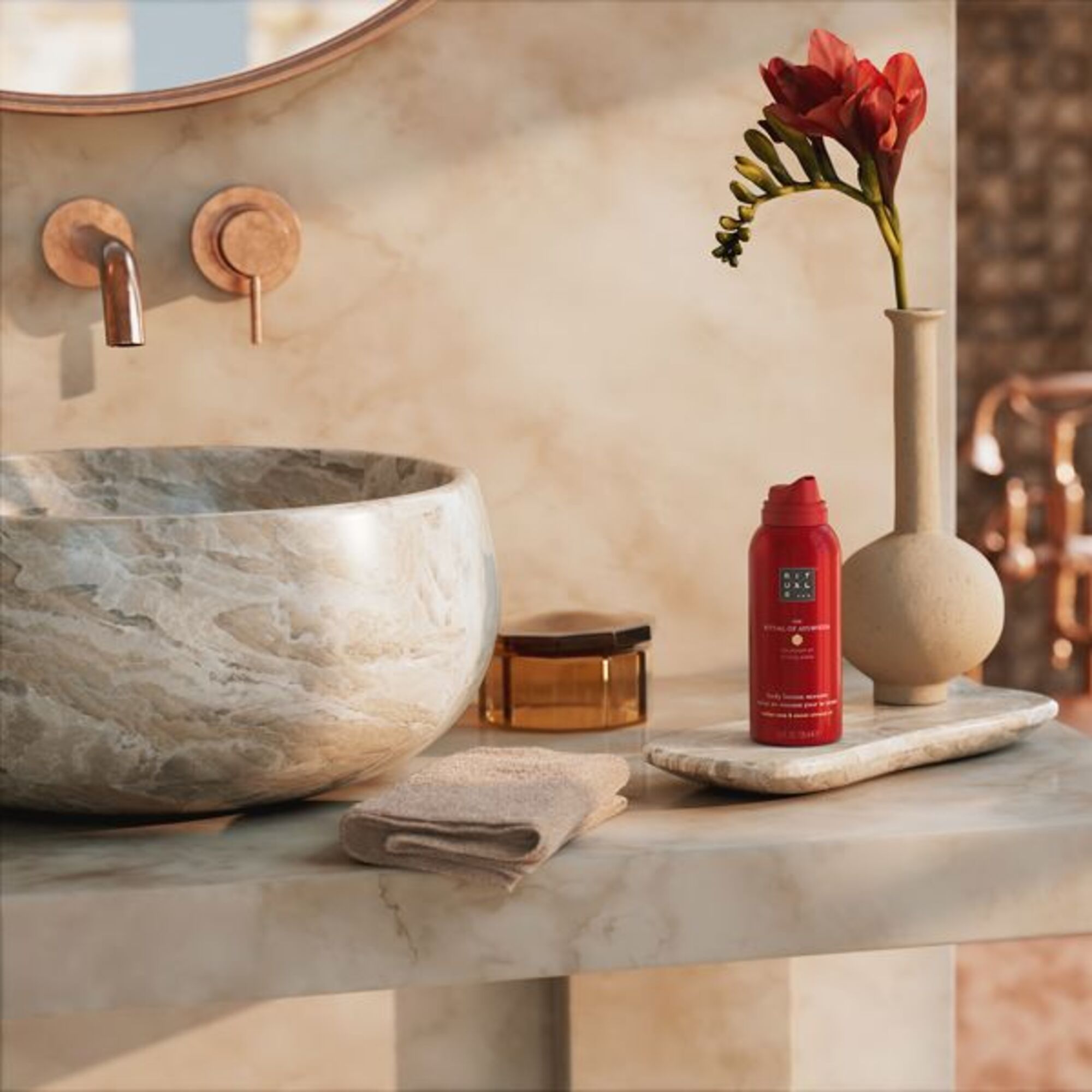 150 ML RITUALS AYURVEDA The Ritual of Ayurveda Body Lotion Mousse  1 di 4 