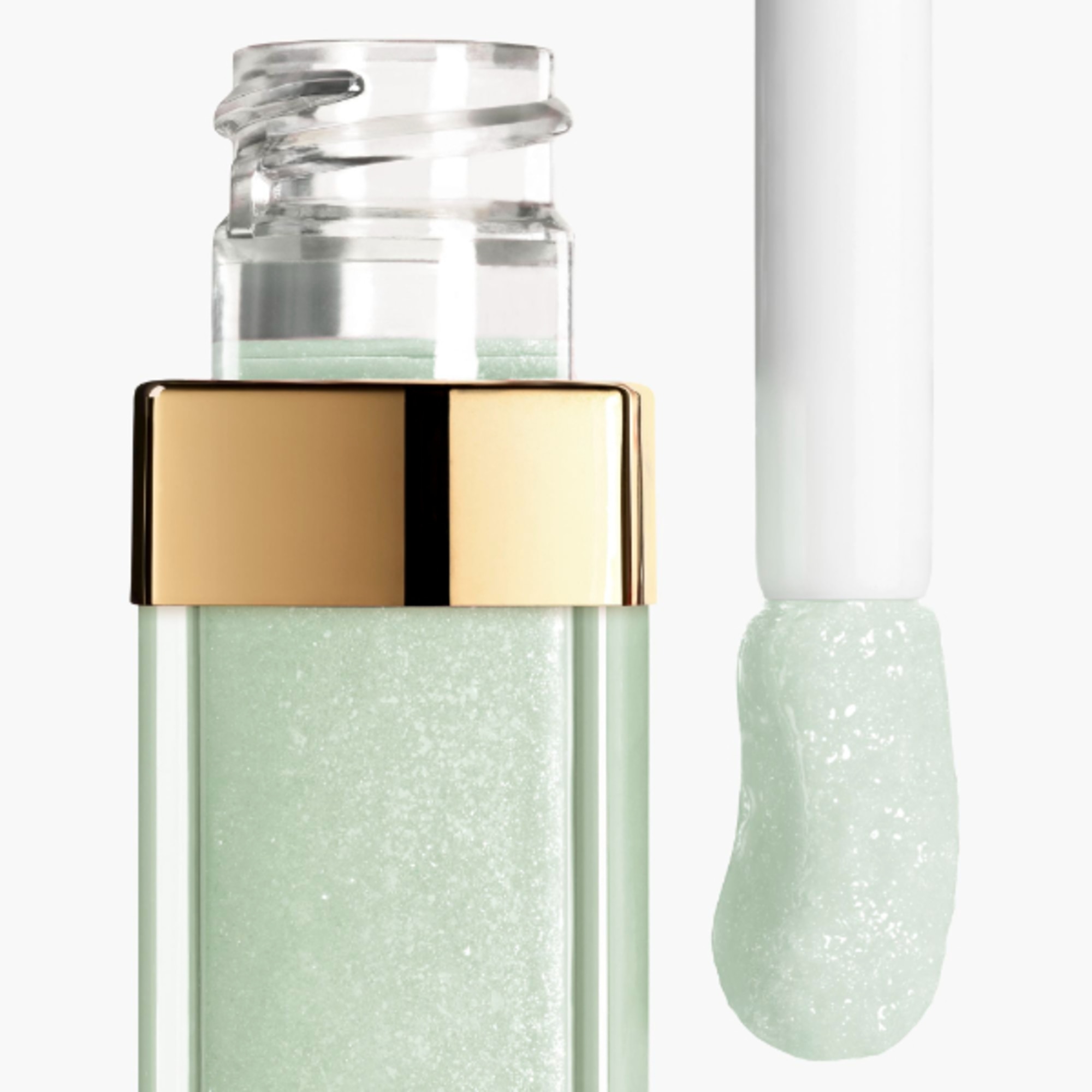 CHANEL ROUGE COCO HYDRA GLOSS GLOSS IDRATANTE E LEVIGANTE ULTRA-BRILLANTE 3 di 8 GLOSS IDRATANTE E LEVIGANTE ULTRA-BRILLANTE