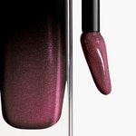  CHANEL ROUGE ALLURE LAQUE IL ROSSETTO FLUIDO BRILLANTE TENUTA ESTREMA - Edizione Limitata  3 di 8 IL ROSSETTO FLUIDO BRILLANTE TENUTA ESTREMA - Edizione Limitata
