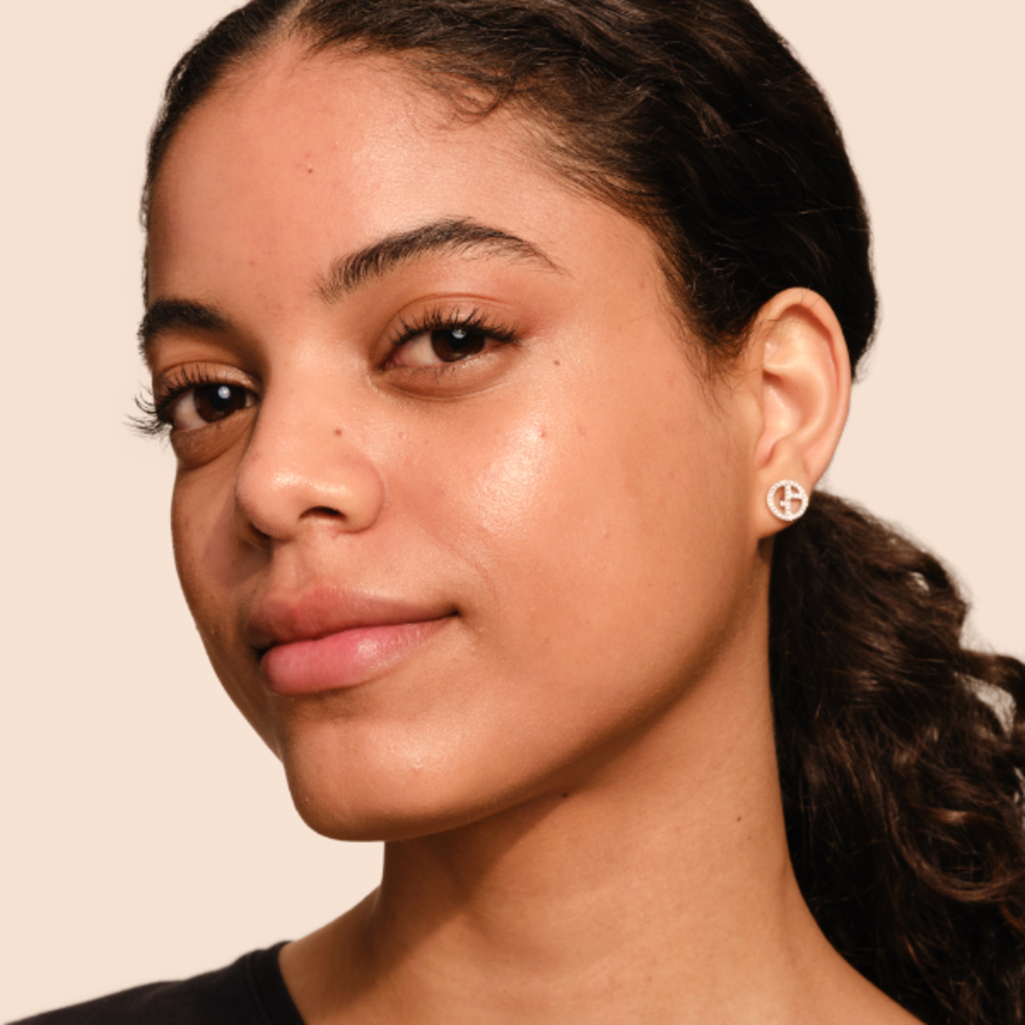 Fondotinta Lunga Tenuta