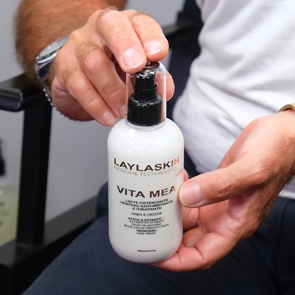 250 ML Layla VITA MEA Latte Detergente Viso e Occhi  1 di 3 