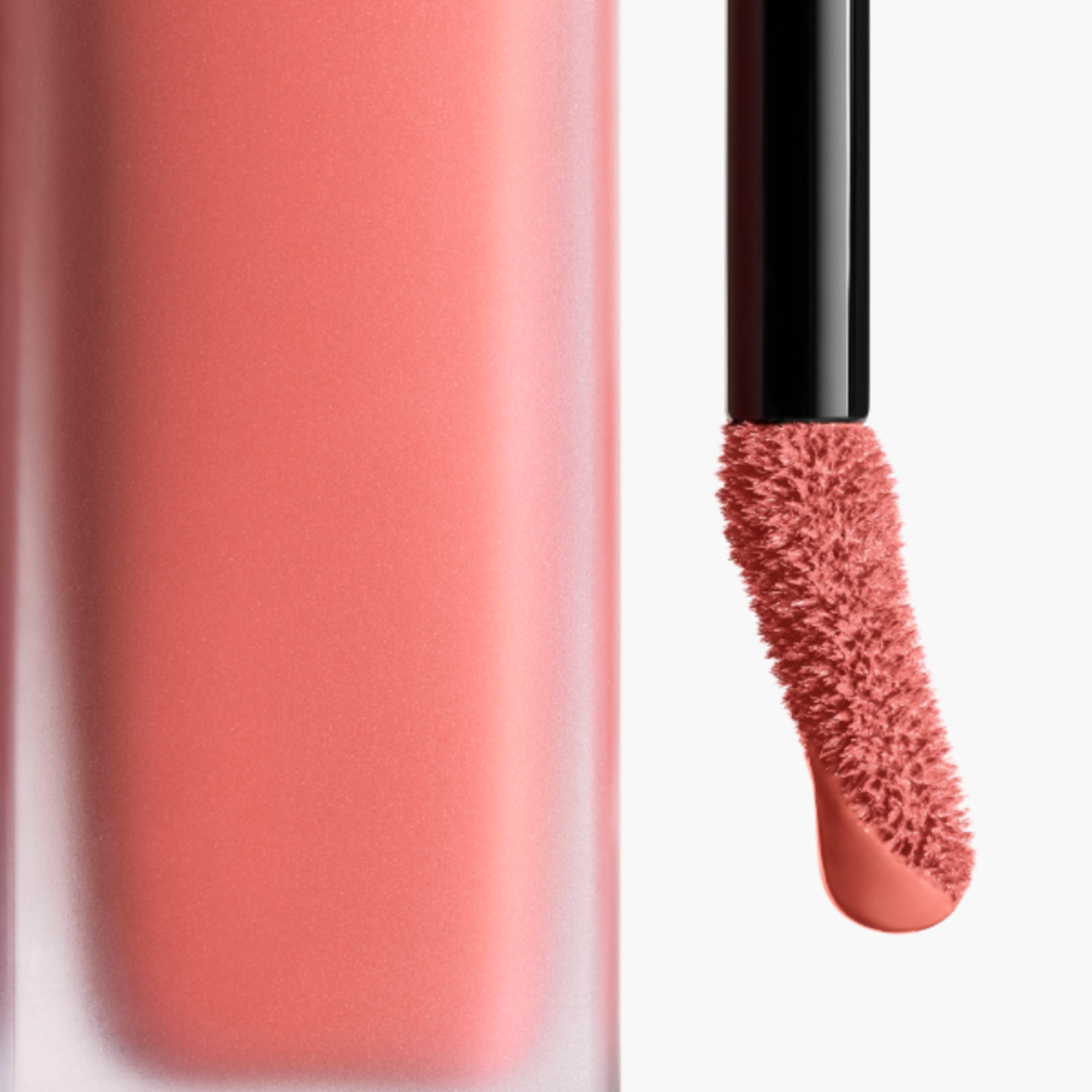 Il Rossetto Fluido Opaco Intenso Ultra-Tenuta