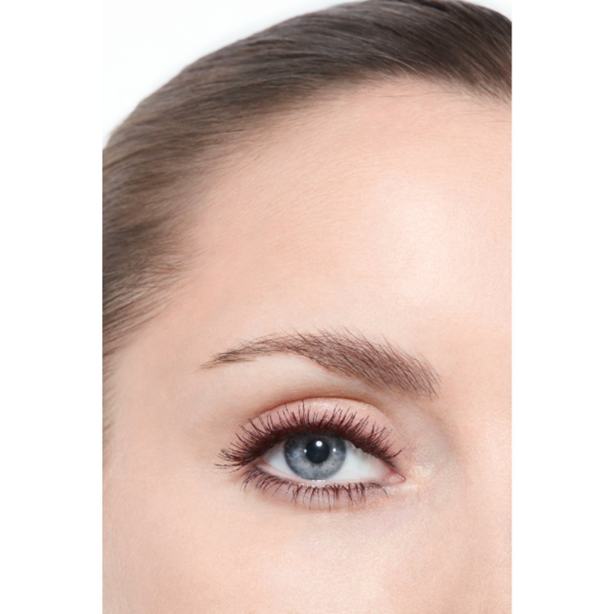 MASCARA VOLUME, LUNGHEZZA, CURVATURA E DEFINIZIONE