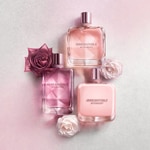 50 ML Givenchy IRRESISTIBLE VERY FLORAL Eau De Parfum 5 di 7 Eau De Parfum
