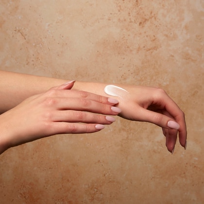Crema Mani