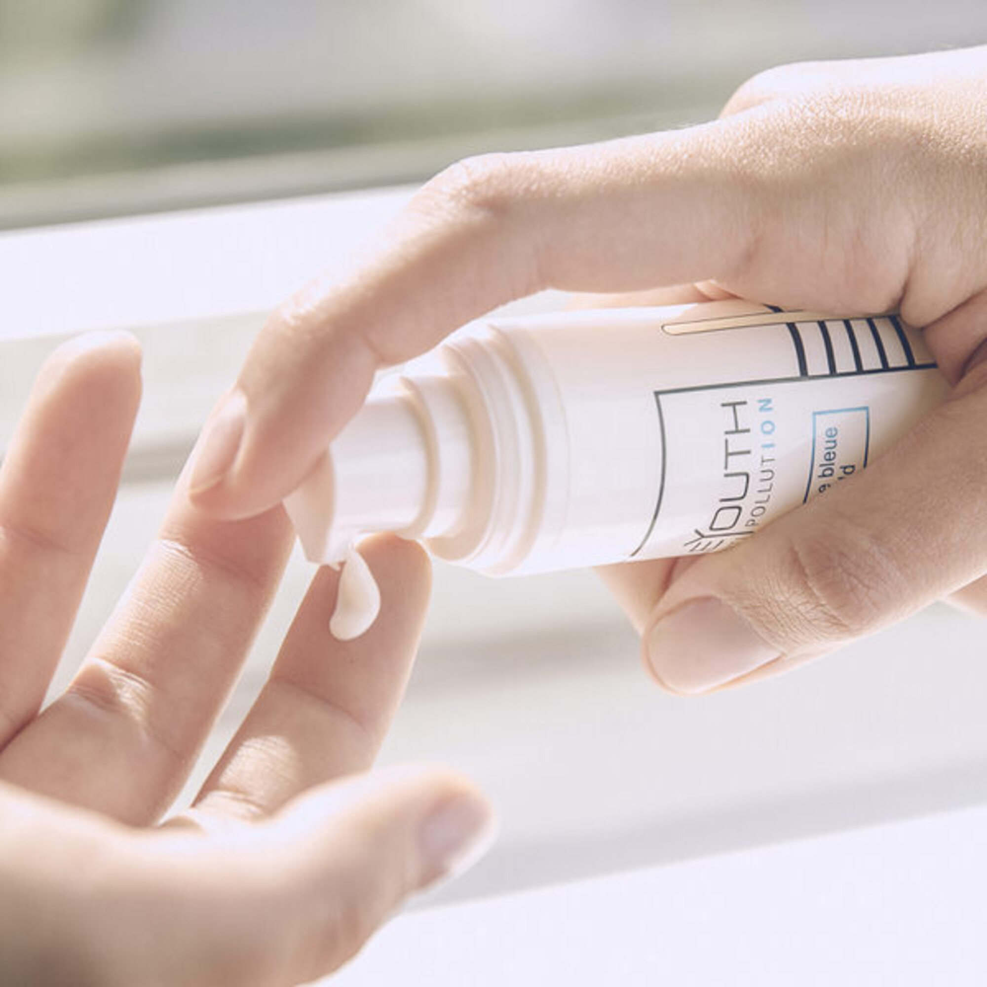40 ML Sisley SISLEYOUTH ANTI-POLLUTION Trattamento Energizzante Super Idratante 9 di 10 Trattamento Energizzante Super Idratante