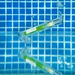 Catrice POOLSIDE OF LIFE Olio Labbra Bifase  2 di 3 Olio Labbra Bifase
