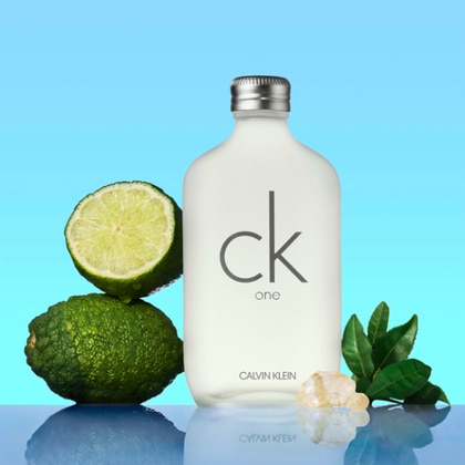 300 ML Calvin Klein CK ONE Ck One Eau de toilette  1 di 3 