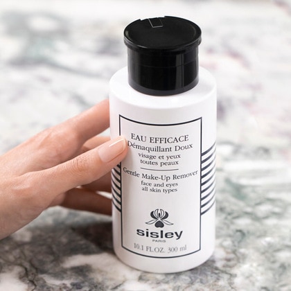 300 ML Sisley EAU EFFICACE EAU EFFICACE  1 di 2 