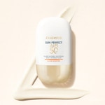 40 ML Lancaster SUN PERFECT AIR Daily Invisible Fluid SPF50 Glow Booster 3 di 8 AIR Daily Invisible Fluid SPF50 Glow Booster