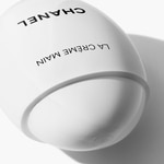 50 ML CHANEL LA CRÈME MAIN Crema Mani Idrata - Nutre - Illumina 3 di 3 Crema Mani Idrata - Nutre - Illumina