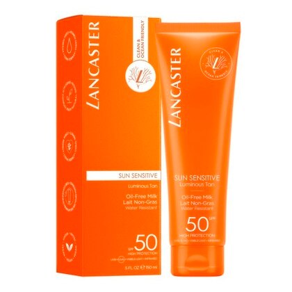 150 ML Lancaster SUN SENSITIVE Latte Corpo Privo Di Oli SPF 50  1 di 3 