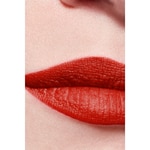 CHANEL ROUGE ALLURE VELVET EDIZIONE LIMITATA - IL ROSSETTO VELLUTATO LUMINOSO 6 di 8 EDIZIONE LIMITATA - IL ROSSETTO VELLUTATO LUMINOSO