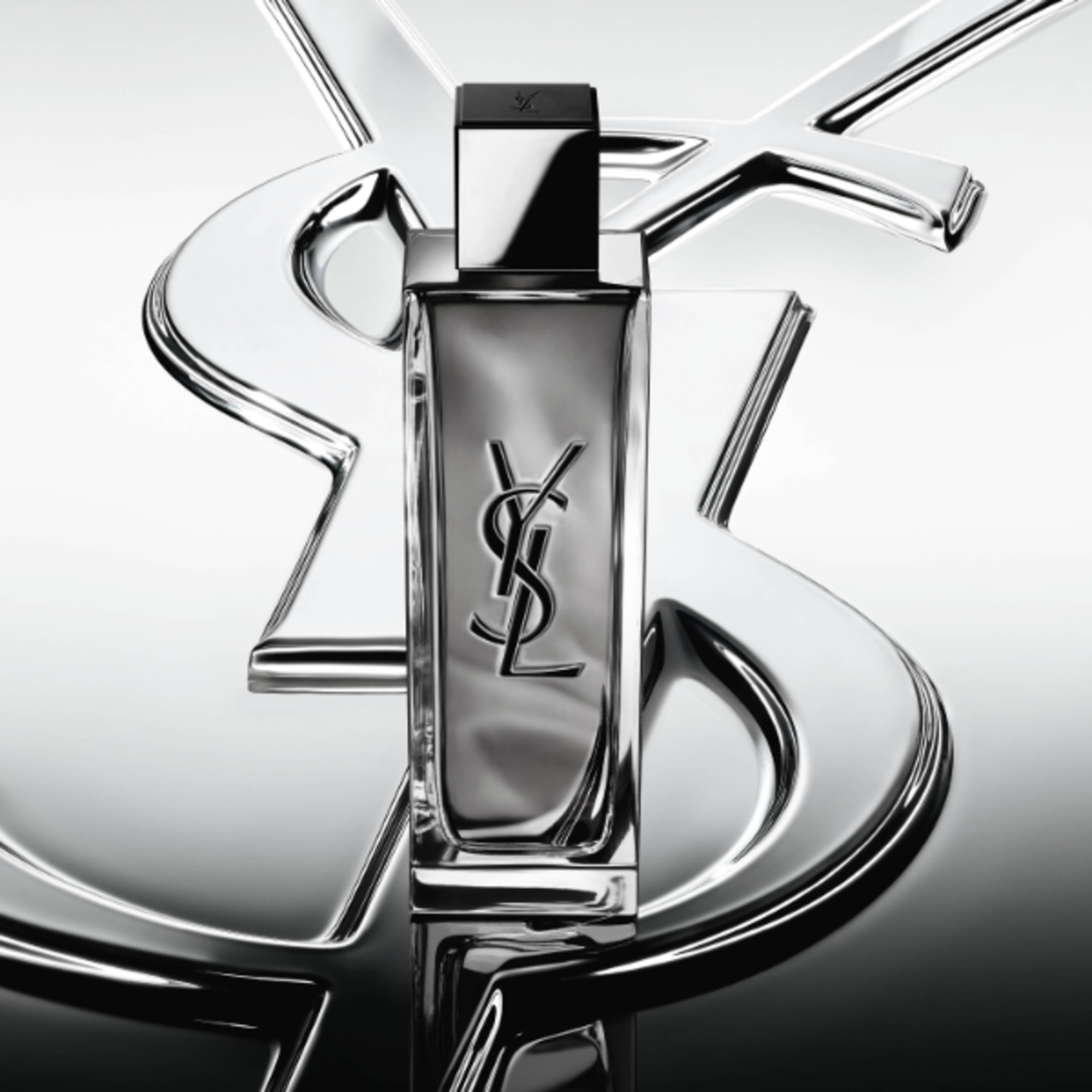 60 ML Yves Saint Laurent MYSLF Eau De Toilette Intense 1 di 7