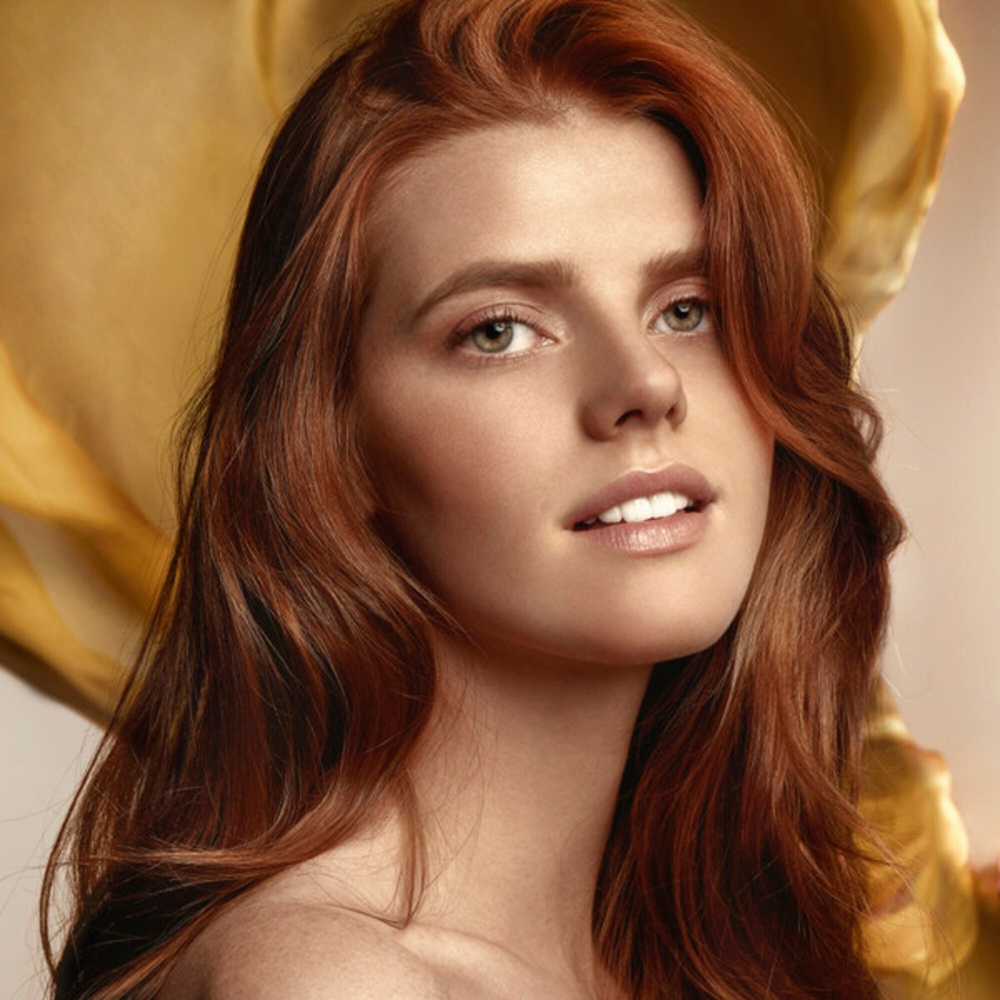 Stick Solaire Teinté Protezione Molto Alta