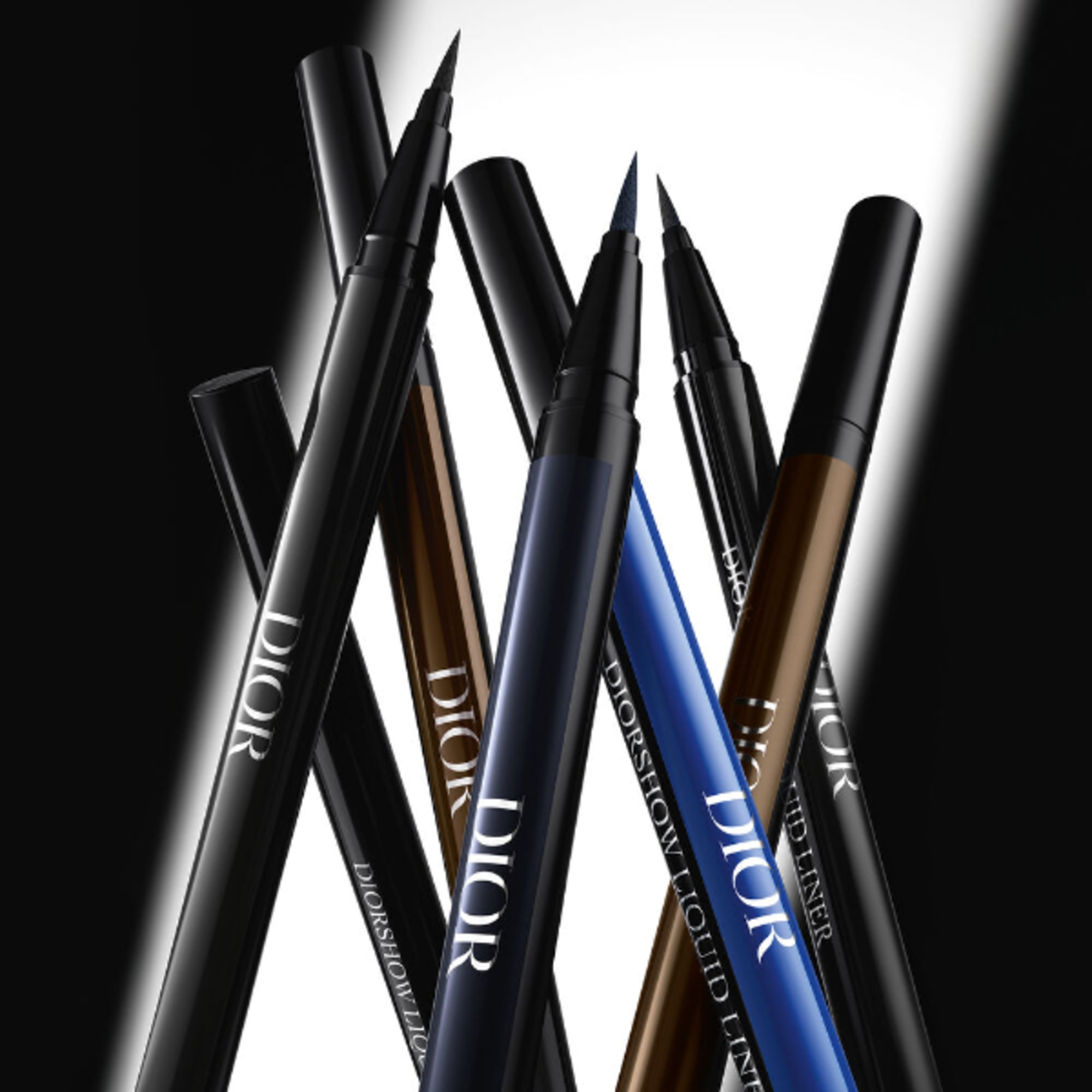 Pennarello Eyeliner Ultra-Preciso – Colore Intenso Waterproof